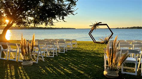 Lakeside Weddings Sunrise Point At Cedar Creek Lake