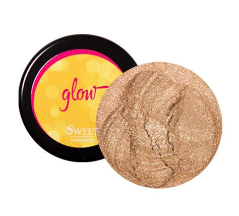 Sweet Mineralss Glow Face Highlighter Get The Perfect Glow With This