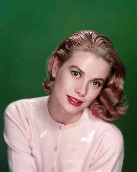 29 Of Grace Kellys Most Iconic Looks Grace Kelly Style Princess