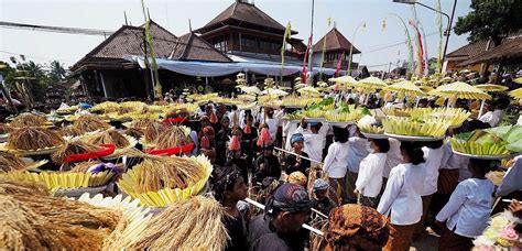 Sunda Wiwitan Kekayaan Kepercayaan Asli Nusantara