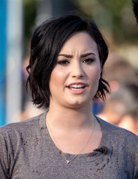 © 2015 hollywood records inc. More Pics of Demi Lovato Short Wavy Cut (64 of 110 ...
