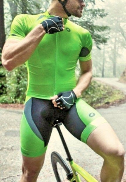 Pin By Wallace Kong On Bike Wear Lycra Men Cycling Attire Men In Tight Pants