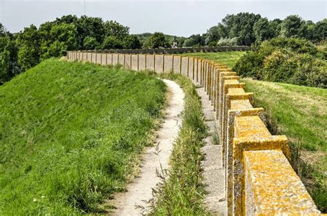 Meandering Sea Wall In The Netherlands Stock Image Image Of Summer People 156500597