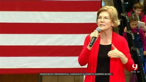 Democratic Presidential Candidate Elizabeth Warren Holds Town Hall In