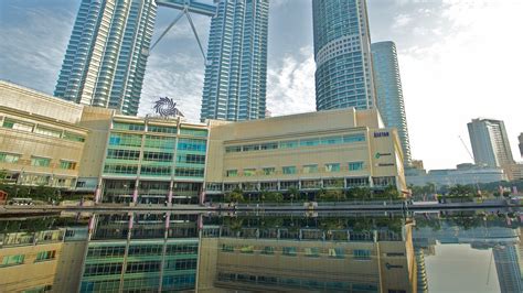 Petronas Twin Towers Kuala Lumpur Attraction Au