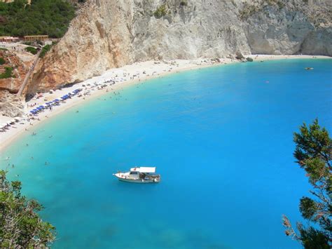 Επτά χιλιόμετρα ανατολικά του μαρκοπούλου στις νοτιότερες ακτές του νότιου ευβοϊκού κόλπου βρίσκεται η περιοχή του πόρτο ράφτη ή λιμήν μεσογαίας. Panoramio - Photo of ΠΟΡΤΟ ΚΑΤΣΙΚΙ . ΛΕΥΚΑΔΑ