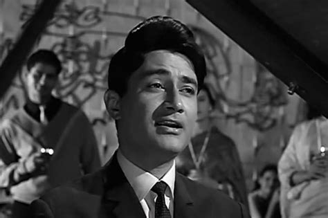 Dev Anand Death Anniversary 5 Romantic Hits Picturised On The Evergreen Bollywood Star