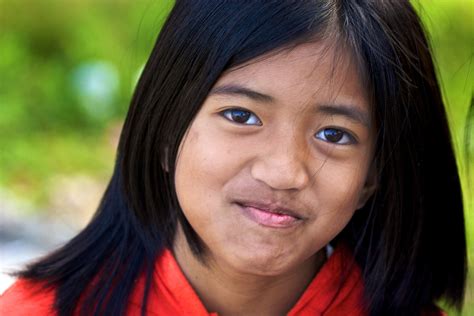 Filipina Smile Portrait Of A Filipina Smiling Taken In Bo Flickr