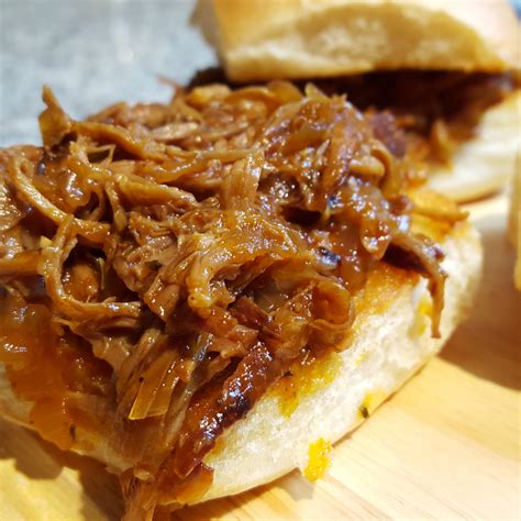 Pulled Pork Sliders Adapted From