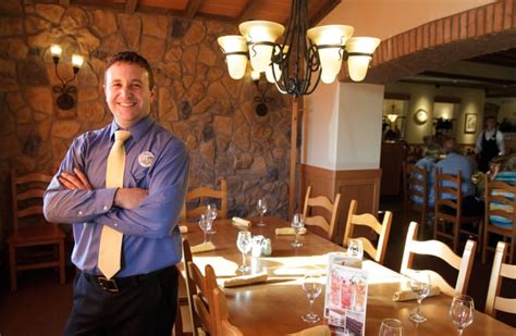 Olive Garden Dining Room Staff Pay The Politician From Olive Garden