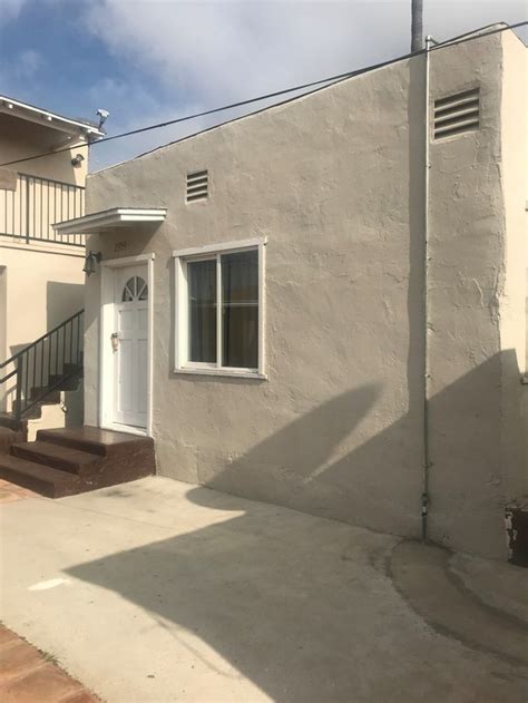 With apartments that span the entire city, you will find an apartment in san diego for just the right price. Small 1 bedroom unit - Apartment for Rent in San Diego, CA ...