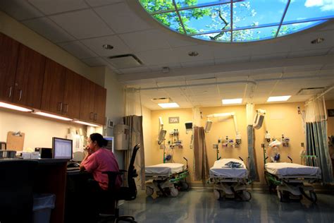 Geriatric Emergency Units Opening At Us Hospitals The New York Times