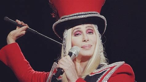 75 Años De La Historia De éxito De Cher Que La Convirtió En La Diosa Del Pop Sonica