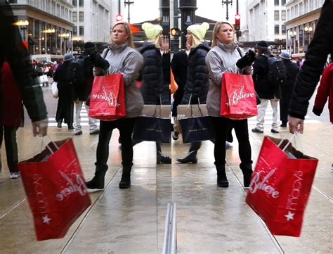 What Stores Are Opening Early On Black Friday - Black Friday? Many stores opening early today for post-Christmas sales