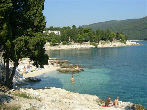 Сплавы по реке на плотах и тюбах хорватия: Пляжи Рабаца