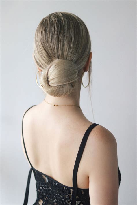 Perfect How To Do A Low Messy Bun Medium Hair For New Style Stunning