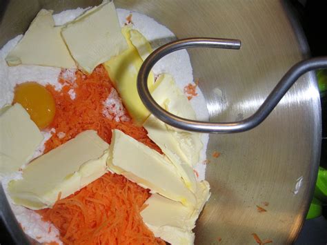 Mrkvový koláč s tvarohem - Vaše DEDRA - recepty