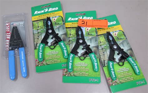 A rainbird adjustment key is not 100% necessary when adjusting a rainbird 5000 sprinkler head, if you do not have one, you can use the flat head begin adjusting by locating the left stop or hard stop setting of the rainbird 5000 sprinkler head. Qty 3 New Rain Bird Spray Head Pull Up Tools PTC-1 & 6.25 ...