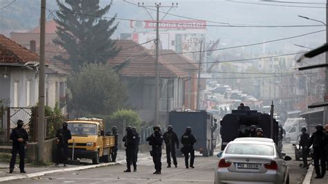 Kosovar Serbs Clash With Police Amid Crackdown On Smuggling