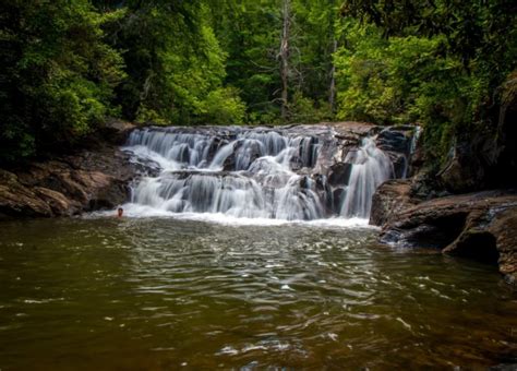 The 15 Best Waterfalls Near Helen Ga