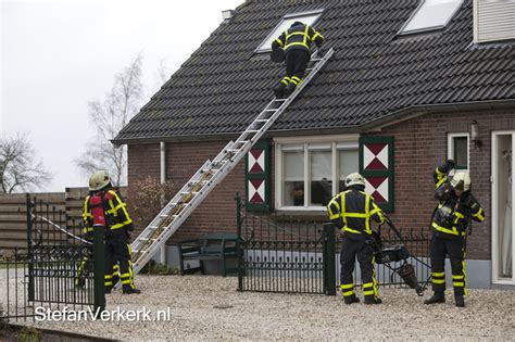 The municipality had a population of 23,598 in 2019. Klein brandje in afzuiginstallatie in woning Oldebroek ...