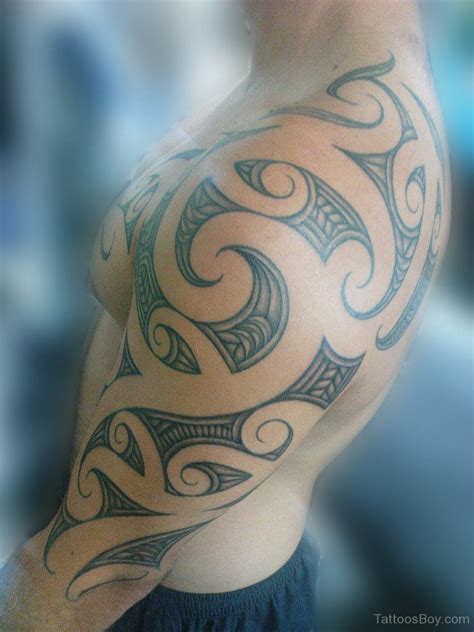 Maori Tribal Tattoo Design On Shoulder Tattoo Designs Tattoo Pictures