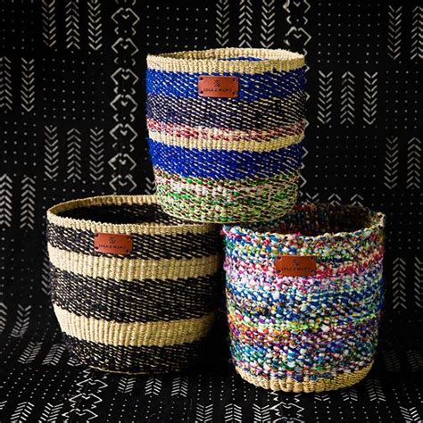 Upcycled fabric and straw baskets from Ghana. Vegan fairtrade and just lovely | Straw basket 