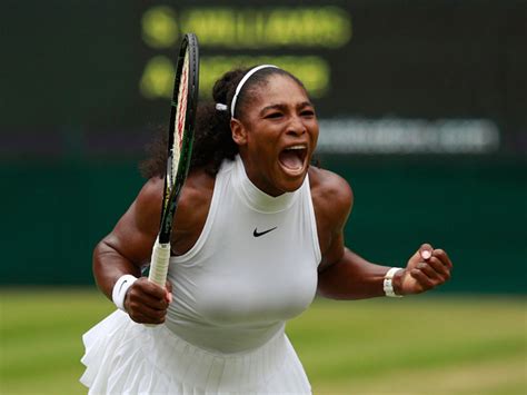 52 awesome photos of serena williams playing tennis throughout her career