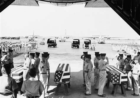 In Memory Of Vietnam War Caskets Containing The Bodies Of Flickr
