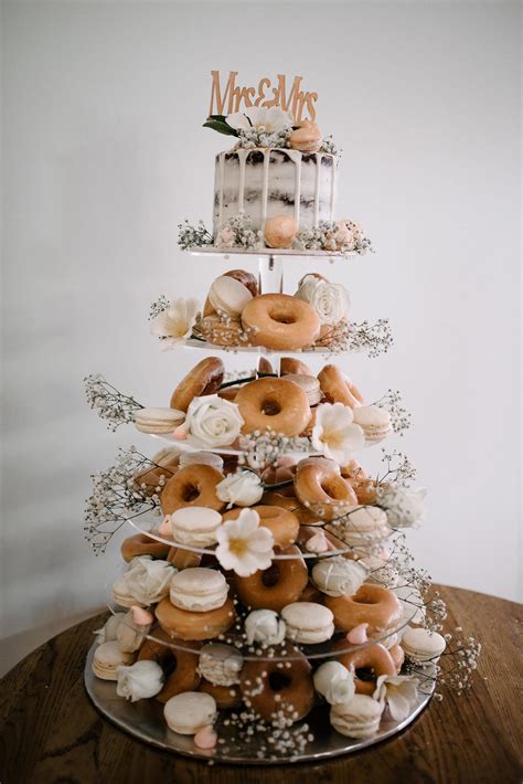 Jess Shell S Yarra Valley Wedding At The Riverstone Estate Nouba Weddings Wedding Donuts