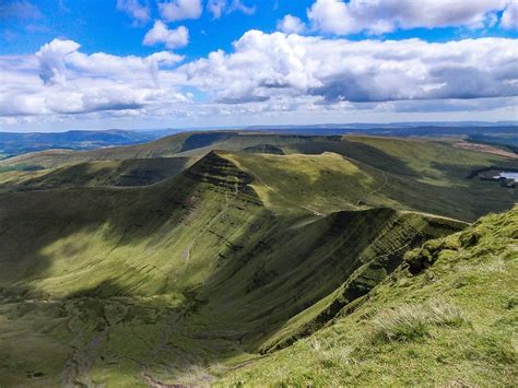 Best Hill Walks In Brecon Beacons National Park Brecon Beacons Walks