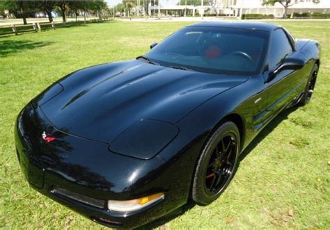 Black 2001 Chevrolet Corvette