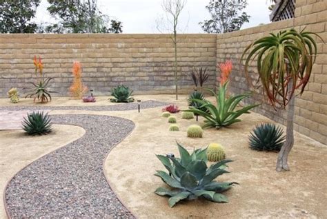 Cool 70 Stunning Backyard Desert Lanscaping Ideas Homearchite
