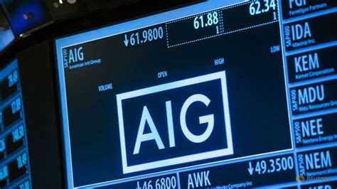 Aig Names New Ceo Plans To Spin Off Life And Retirement Unit Cna