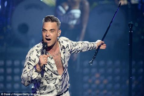 Robbie Williams Would Love To Rejoin Take That For 25th Anniversary