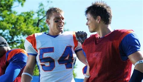 Blue Mountain State The Rise Of Thadland Un Extrait En Attendant Le