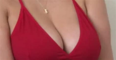 big boob girl problems imgur
