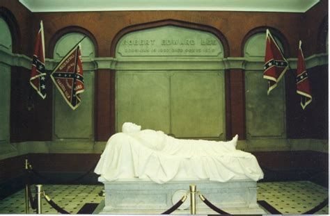 Washington And Lee University Desecrates Grave Of Robert E Lee
