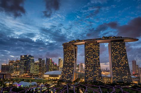 Singapore's Amazing Gardens by the Bay and Marina Bay Sands | Andy's ...