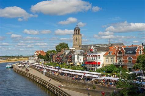 Deventer Boekenmarkt - tot in 2022!, Deventer binnenstad, August 7 2022 ...