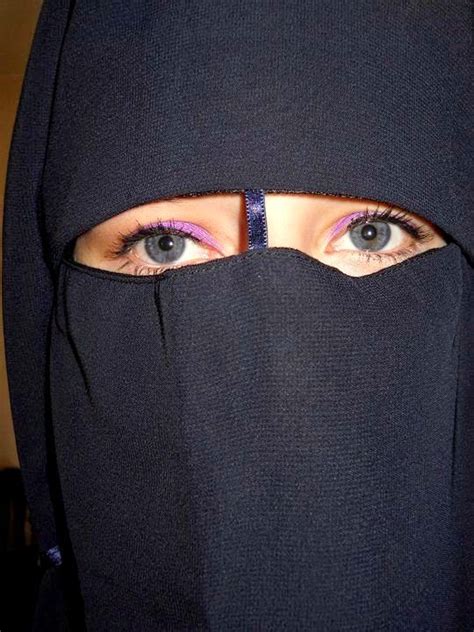 Beautiful And Hot Girls Wallpapers Burka Niqab Girls
