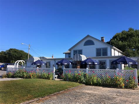 Gina's by the Sea | Dennis MA