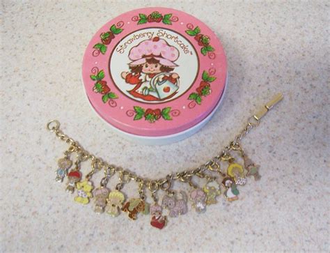 Vintage 1980 Strawberry Shortcake Charm Bracelet Rare Strawberry