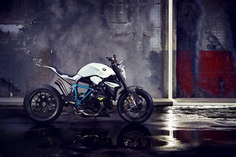 Bmw Motorrad Concept Roadster Envisions The Future Of Boxer Engines
