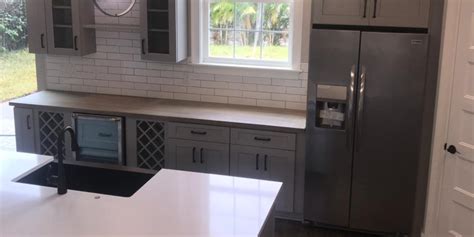 Our cabinet lines are hand. Kitchen Cabinets, Orlando, FL | Venzil Granite