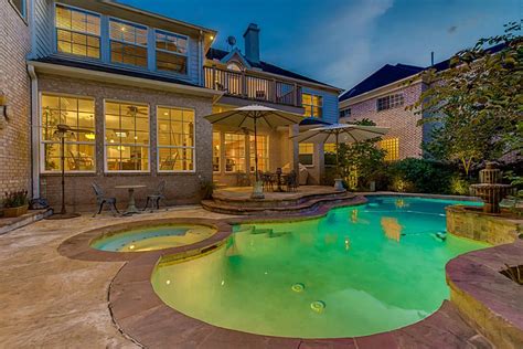 We have a large selection of double wide mobile homes for sale in houston, tx from major factories such as clayton, fleetwood, meridian, sulphur we have one of the top customer service ratings in the texas mobile homes industry! 81 Houston, TX 5 Bedroom Homes With Swimming Pool For Sale
