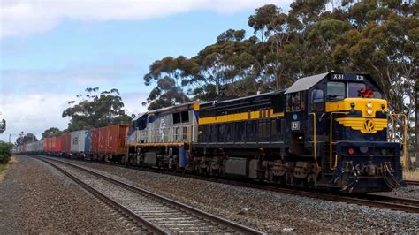 Australian Freight Trains Around Lara 41219 Youtube