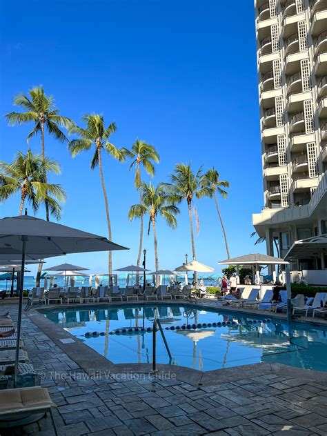 Moana Surfrider The First Lady Of Waikiki The Hawaii Vacation Guide