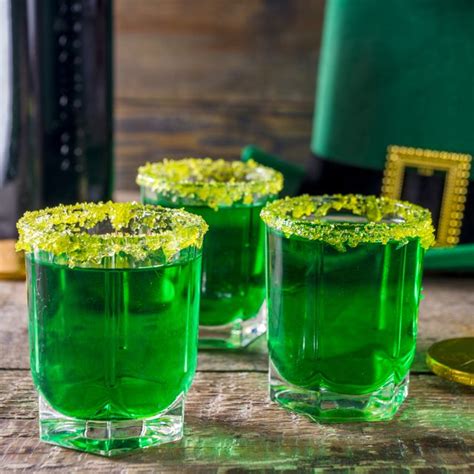 25 Best St Patricks Day Drinks Fun Irish Drink Recipes