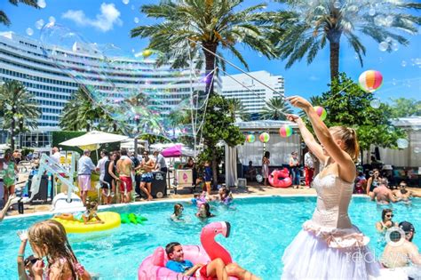 Make A Wish® Southern Florida Hosts Retro Splash Bash Brunch And Pool Party At Fontainebleau Miami